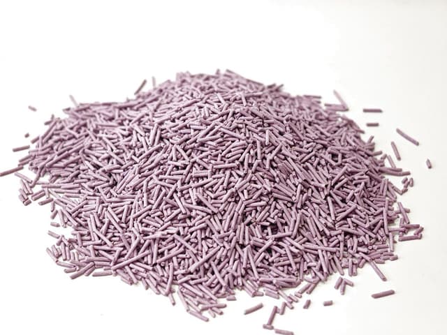Natural strong clumping flushable dust-free Tofu cat litter Clumping Cat Litter OEM Wholesale Purple Lavender